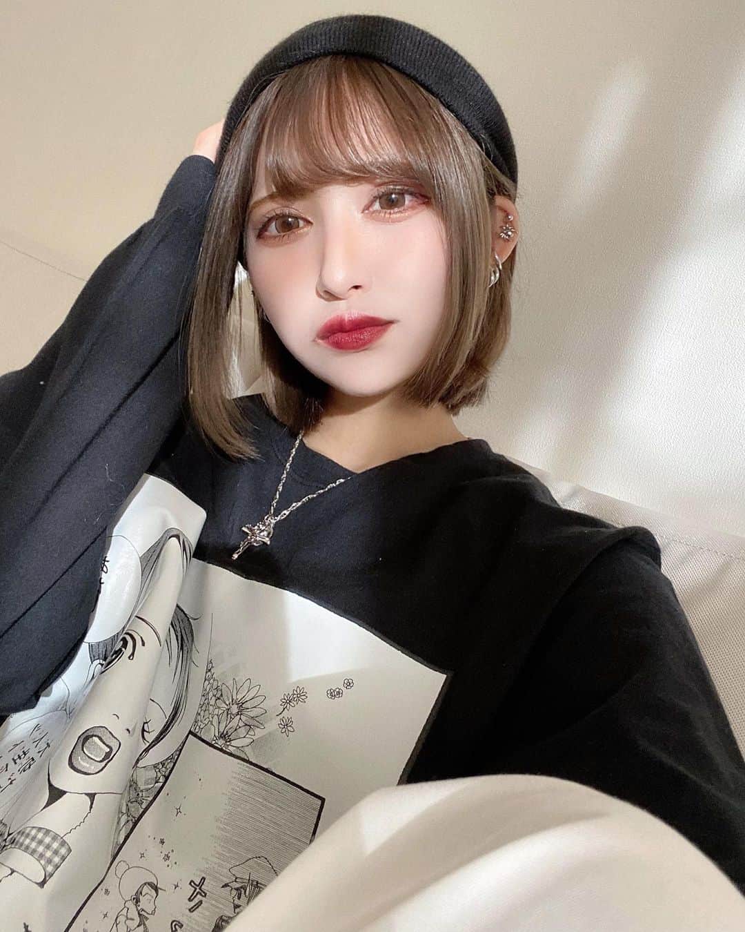 一ノ瀬りとのインスタグラム：「えくすてとって1年ぶりにブリーチしたよう〜毎年冬になると明るくしたくなる😪」