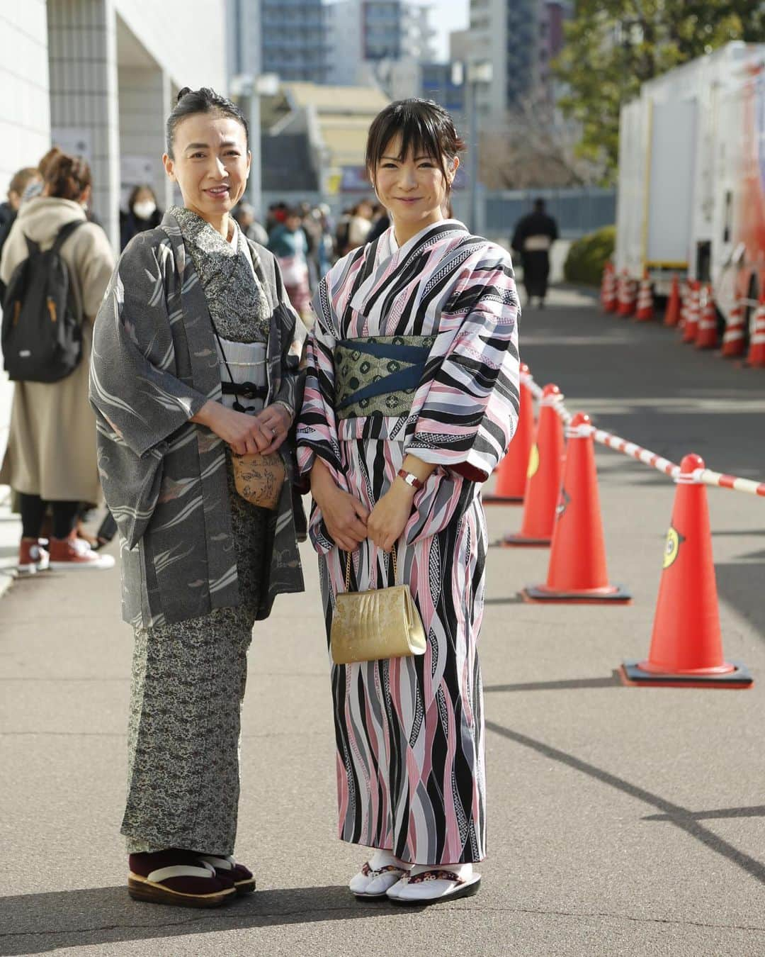 日本相撲協会さんのインスタグラム写真 - (日本相撲協会Instagram)「本日は和装day🌸﻿ 和装dayに来場すると、特典が盛りだくさん！ プロカメラマンの撮影会、 和装day限定グッズをプレゼント、 行司さんとの撮影会など！  国技館で着物のレンタル＆着付けサービスも行っています。 次回は五月場所中、２日目と９日目に開催予定！ ﻿ @sumokyokai ﻿ #sumo﻿  #相撲 ﻿ #力士﻿ #お相撲さん﻿ #大相撲 ﻿ #初場所 ﻿ #一月場所 ﻿  #和装﻿ #着物﻿ #和装day﻿ #きもの﻿ #着物レンタル﻿ #着物コーディネート﻿ #着物女子﻿ #着物デート﻿ #きものコーデ﻿ #日本 ﻿ #japan ﻿ #sumo﻿ #sumowrestling﻿ #japanculture﻿ #japaneseculture﻿」1月20日 20時11分 - sumokyokai