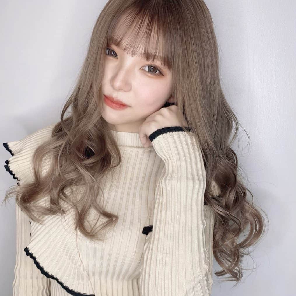 小栁紫苑のインスタグラム
