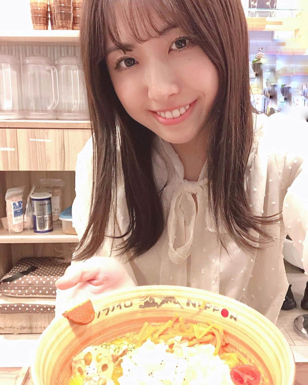 小谷津友里のインスタグラム