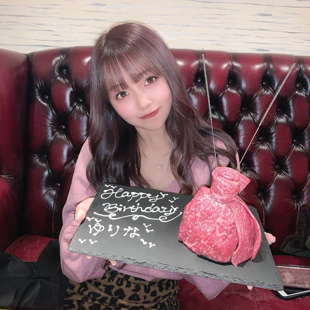 加藤ゆりなさんのインスタグラム写真 - (加藤ゆりなInstagram)「このまえね、あやに誕生日お祝いしてもらったの😭💕 高校生からずっと仲良しでいつも楽しいすぎるしほんと大好き！ めっちゃ嬉しかったし行こうって言ってたお店行けて嬉しかった😩💕 ほんとうにありがとう💕💕 . . #BFF #あやまる」1月20日 21時50分 - _yuringo_