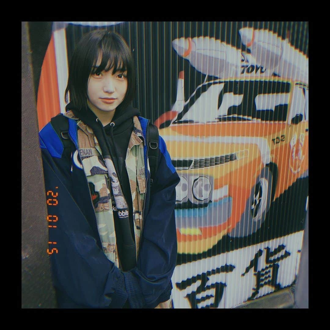 太田夢莉さんのインスタグラム写真 - (太田夢莉Instagram)「友が撮ってくれたであーる。 下北で見つけたステキな壁であーる。」1月20日 22時21分 - yustagram12