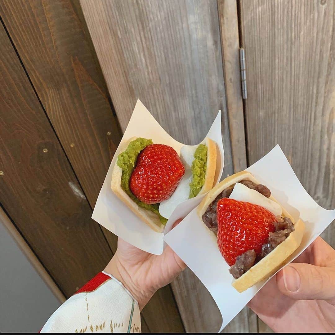 足立沙織のグルメインスタ