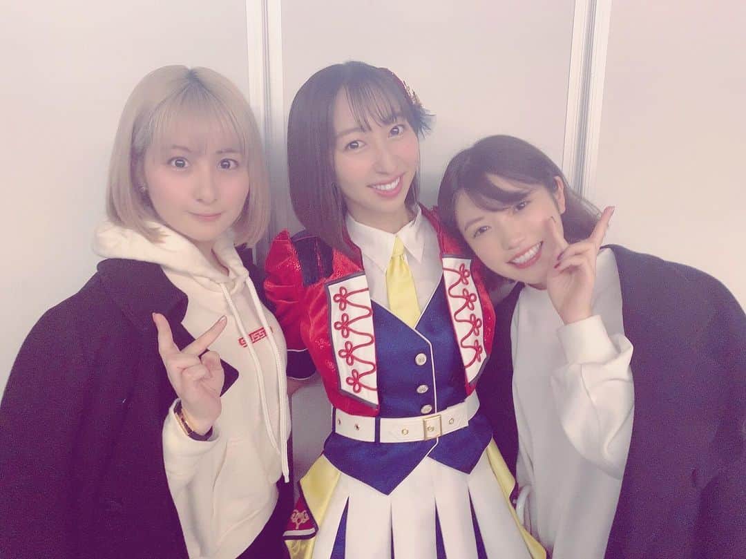 吉田有里のインスタグラム：「りぴさん(@rippi_ii )🧡🧡﻿ 加恋ちゃん(@miyamakaren )とお邪魔してきました🧡﻿ ﻿ 最高！！！！最高でした！！！﻿ お邪魔しました！！！！﻿ #ラブライブ #ラブライブフェス #lovelive  #飯田里穂 さん #りっぴー さん #美山加恋 ちゃん」