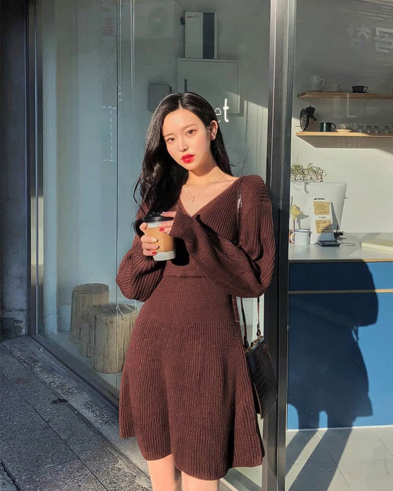Chuuのインスタグラム：「Good morning🧡」