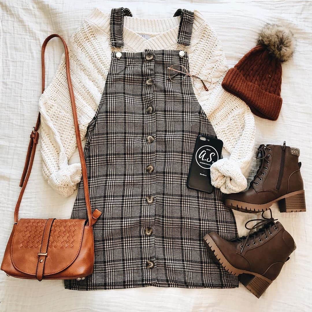 Angel™さんのインスタグラム写真 - (Angel™Instagram)「Outfit layouts. Which item would you add to your shopping list? Credit @emluxx #americanstyle #ootd #outfit #style #fashion #winterfashion #winteroutfits #onlineshopping #outfitlayout ❤️ #asaqueen」1月21日 1時11分 - americanstyle