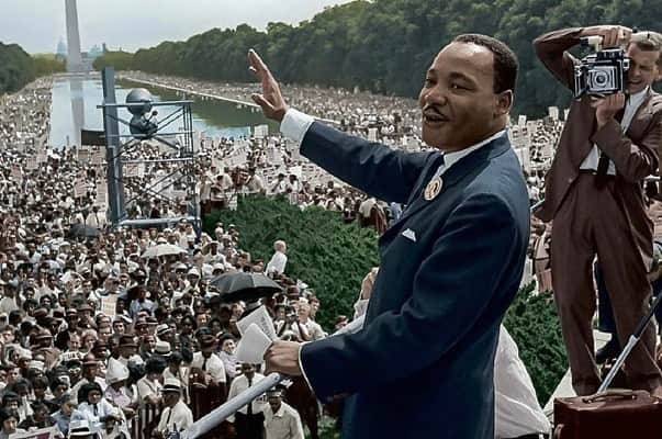 レニー・クラヴィッツさんのインスタグラム写真 - (レニー・クラヴィッツInstagram)「MLK. All day, every day!」1月21日 1時31分 - lennykravitz