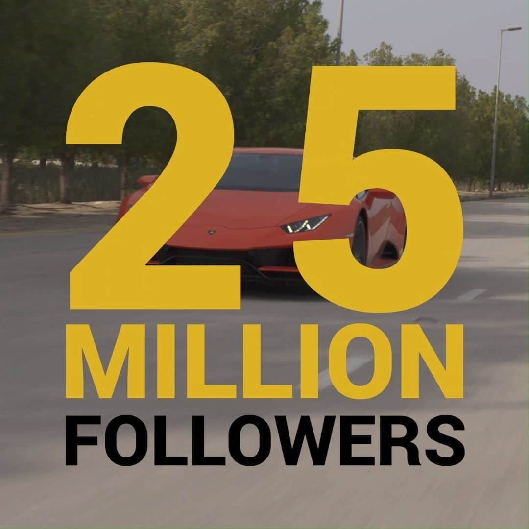 のインスタグラム：「There's something beautiful that always keeps us company. It's your passion.  Thanks to all our 25 million followers!  #Lamborghini #WeNeverDriveAlone #25Million #RealLover」