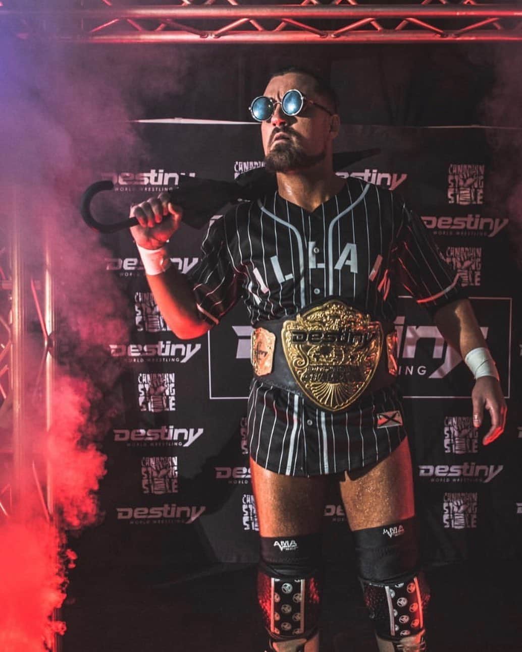 マーティ・スカルのインスタグラム：「I may have lost the @destinyworldwrestling title, but I still got this sick jersey! New Jersey’s drop this week! 📸: @shootingtheindies  #villain ☔️」
