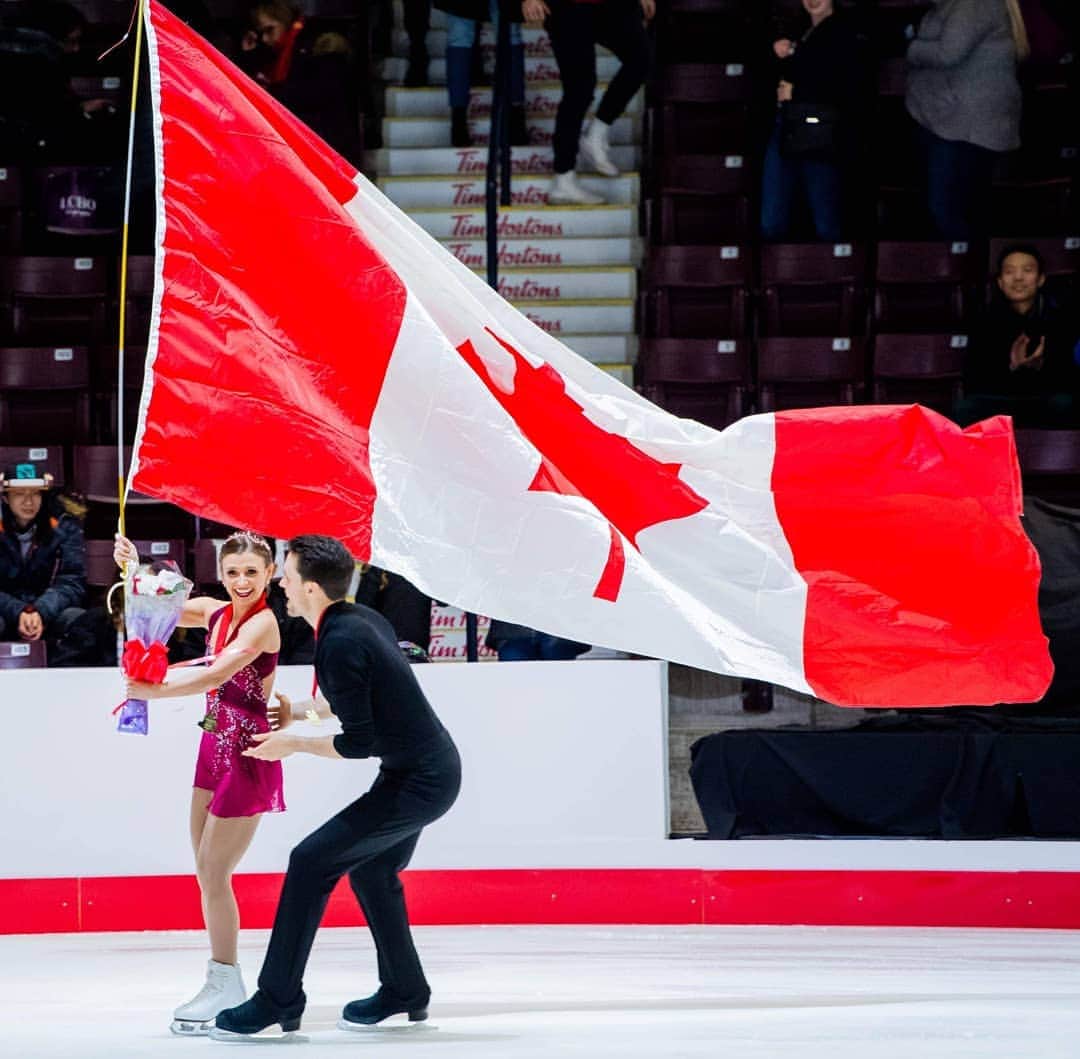 マイケル・マリナロのインスタグラム：「As always, @kirsten_mt & I are overwhelmed with the endless support that we receive from our friends, family and coaches. It takes a village, and none of this would be possible without all of you! We are thrilled to defend our title, but we are far from done with this season! 💪 📸@danielleearlphotography . . . #ctnsc20 #teamcanada #nationals #champions #skatecanada #skating #figureskating #pairsskating #iceskating #isu #isufigureskating #worldfigure #isuskate #jacksonfamily」