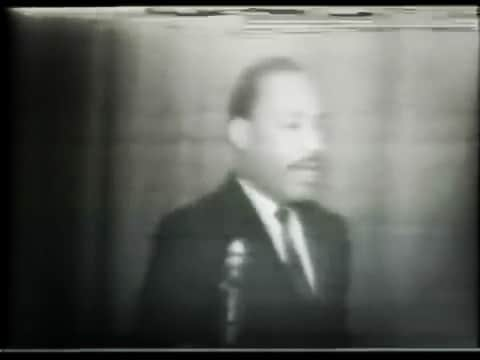 チャドウィック・ボーズマンのインスタグラム：「In October 1967, Martin Luther King, Jr. opened his speech to the students at Philly’s Barratt Junior High School by asking what is in their life’s blueprint. His answer to them is timeless. #MLKDay」