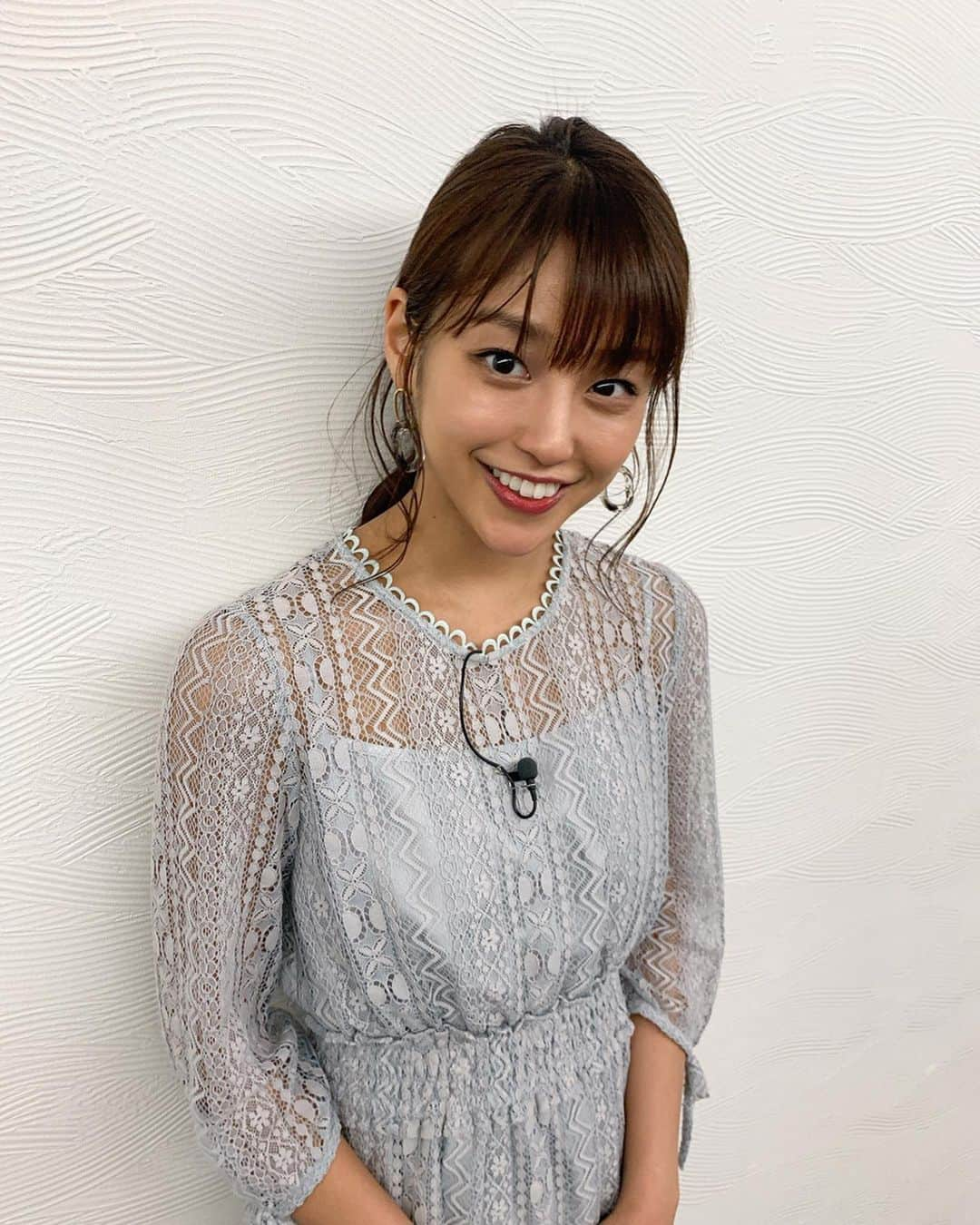 岡副麻希さんのインスタグラム写真 - (岡副麻希Instagram)「🍓﻿ #Qさま#戦国武将 sp﻿ ありがとうございました☺️⚔️﻿ ﻿ 同じチームの﻿ #カズレーザー さん﻿ #quizknock#こうちゃん さん﻿ #snowman#阿部亮平 さん﻿ 今日デビュー！おめでとうございます！﻿ #弘中綾香 アナ﻿ #岩永徹也  さん﻿ のおかげで、チーム戦楽しかったです！﻿ リベンジしたいです🔥🥺﻿ ﻿ いくつか質問いただいていた歴史の勉強方法…﻿ 少しでも参考になると幸いです😂🌎﻿ ﻿ 私の場合は、年号や戦い、人物を﻿ 勝手にストーリーを作って頭の中で浮かぶように﻿ 覚えたり（説明下手すぎてごめんなさい！）﻿ 気になった人物、戦いの歴史小説を読みました🤔﻿ その部分が模試に出ると、満点近くとれたり、﻿ 当時、効果はテキメンでした🤤☀️☀️☀️﻿ ﻿ ただ、私の場合偏りすぎたため、﻿ やっぱり満遍なく触れるのをオススメします😂﻿ ﻿ 受験生の皆さん、応援しています！！！🌸 ﻿ ﻿ 衣装#willsellection」1月21日 8時05分 - maki_okazoe_official