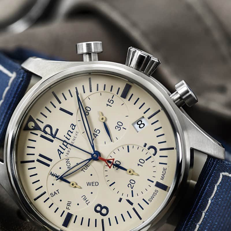 Alpina Watches Japanさんのインスタグラム写真 - (Alpina Watches JapanInstagram)「ㅤㅤ 定番のクロノグラフに、カラーストラップや針の配色でユニークさをプラス ㅤㅤ 《スタータイマー パイロット クロノグラフ》 AL-371BG4S6 ㅤㅤ #Alpina #AlpinaWatchesJapan #swissmade #swisswatch #watch #wristwatch #sportwatch #outdoor #startimer #pilot #chronograph #quartz #10atm #NylonStrap #アルピナ #アルピナウォッチ #スイス時計 #時計 #腕時計 #スポーツウォッチ #アウトドア #パイロット #クロノグラフ #クォーツ #10気圧防水 #ナイロンストラップ」1月21日 19時05分 - alpinawatchesjapan