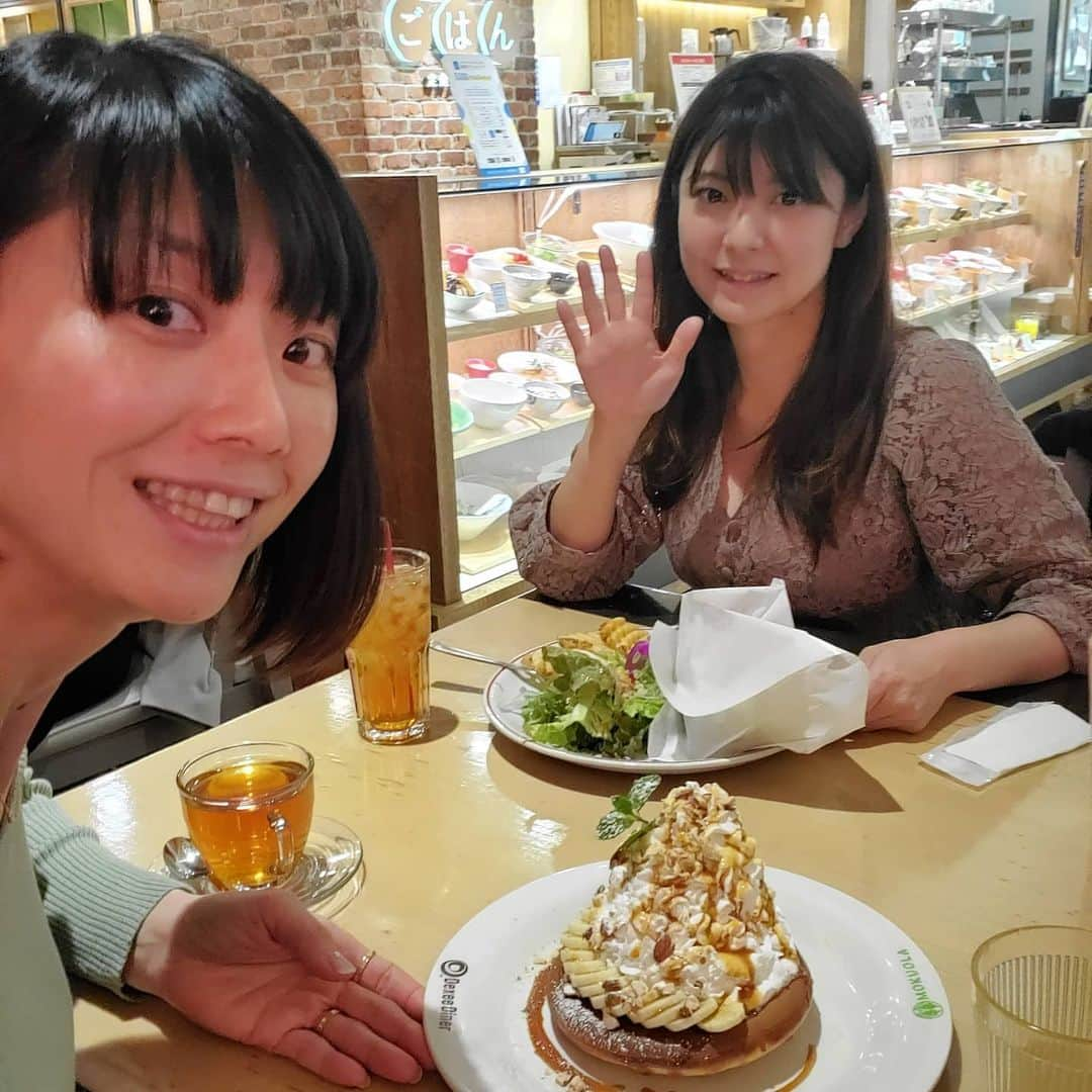 花井美理さんのインスタグラム写真 - (花井美理Instagram)「ひーちゃんと久しぶりにランチ♡ お誕生日のお祝いしてもらっちゃったよ〜ありがたや^^* 糖質制限前最後のゴハン。」1月21日 17時43分 - miri_hanai_official