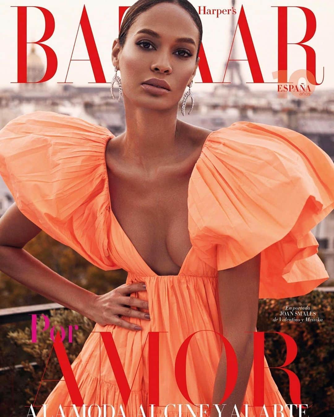 ジョアン・スモールズさんのインスタグラム写真 - (ジョアン・スモールズInstagram)「POV @harpersbazaares 🧡 #Covers」1月21日 17時45分 - joansmalls