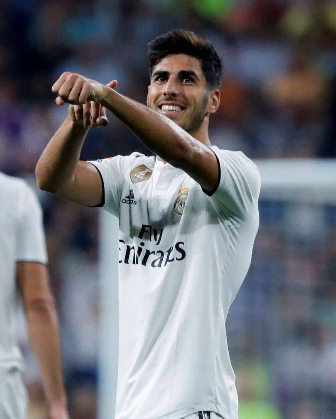 LFPさんのインスタグラム写真 - (LFPInstagram)「😌 On such a special day, our best wish is: to SEE YOU PLAY again. Happy birthday, @marcoasensio10! 💜🎂 • En un día tan especial, nuestro mejor deseo: queremos volver a VERTE JUGAR. ¡Felicidades, #Asensio! 🎉 • #LaLiga #LaLigaSantander #RealMadrid #Asensio #Football」1月21日 18時33分 - laliga