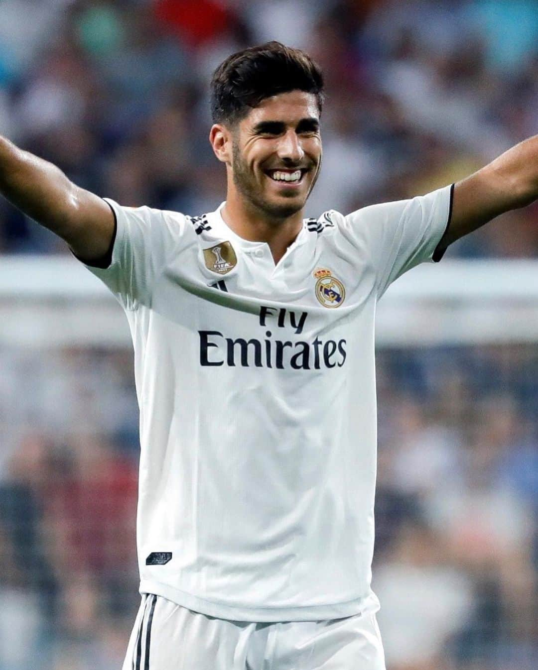 LFPさんのインスタグラム写真 - (LFPInstagram)「😌 On such a special day, our best wish is: to SEE YOU PLAY again. Happy birthday, @marcoasensio10! 💜🎂 • En un día tan especial, nuestro mejor deseo: queremos volver a VERTE JUGAR. ¡Felicidades, #Asensio! 🎉 • #LaLiga #LaLigaSantander #RealMadrid #Asensio #Football」1月21日 18時33分 - laliga