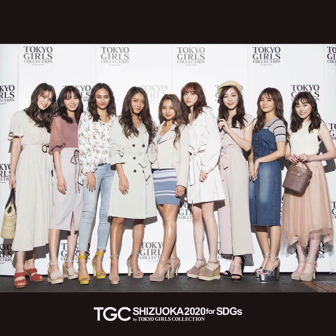東京ガールズコレクションさんのインスタグラム写真 - (東京ガールズコレクションInstagram)「𝐵𝐴𝐶𝐾𝑆𝑇𝐴𝐺𝐸 𝑆𝐻𝑂𝑇 vol.02﻿ SDGs推進 TGC しずおか 2020 by TOKYO GIRLS COLLECTION﻿﻿﻿ ﻿﻿﻿ STAGE：#LIPSERVICE（@lipservice_official）﻿ ￣￣￣￣￣￣￣￣￣￣￣￣￣￣￣￣￣﻿￣￣￣￣￣﻿ ﻿﻿﻿ #TGCしずおか 2020 いかがでしたか💋💬﻿﻿ 次回、2月29日の 『#マイナビTGC 2020 S/S』、4月25日の 『#TGC熊本』 をお楽しみに！😘✌🏻﻿﻿﻿ ﻿﻿ ﻿﻿﻿﻿﻿ - 𝐈𝐍𝐅𝐎𝐑𝐌𝐀𝐓𝐈𝐎𝐍 -﻿﻿﻿﻿ 💌 TICKET NOW ON SALE 💌﻿﻿﻿ ~~~~~~~~~~~~~~~~~~~~~~~~~﻿﻿﻿﻿﻿﻿﻿ ▪︎2月29日（土）﻿﻿﻿﻿ ﻿﻿﻿at 代々木第一体育館﻿﻿﻿ 『第30回 マイナビ 東京ガールズ コレクション 2020 SPRING/SUMMER﻿﻿﻿』﻿﻿﻿ ﻿﻿﻿ ▪︎4月25日（土）﻿﻿﻿﻿﻿ at グランメッセ熊本﻿﻿ 『Tsuruya presents TGC KUMAMOTO 2020 by TOKYO GIRLS COLLECTION﻿﻿﻿﻿』﻿﻿﻿﻿ ﻿﻿﻿﻿﻿﻿﻿ #TGC #TOKYOGIRLSCOLLECTION #fashion #event #coordinate#model #japan #ファッション #イベント #東京ガールズコレクション﻿﻿﻿﻿ #静岡﻿ #池田美優 #果果 #利水つばさ #香川沙耶 #加藤夏歌 #岡崎紗絵 #福原遥 #トラウデン直美 #ゆきぽよ（#木村有希）」1月21日 18時50分 - tgc_staff