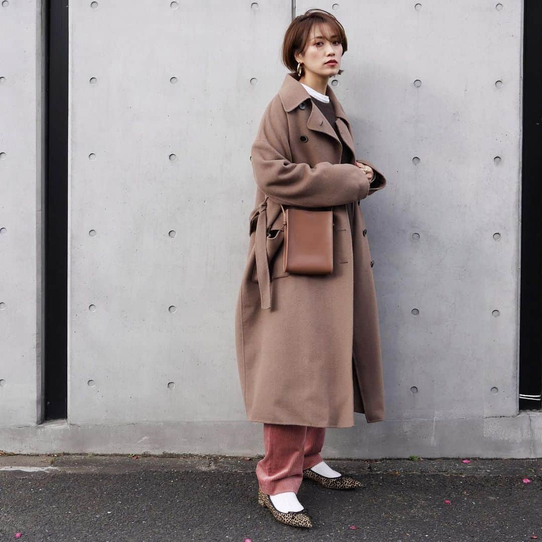 Miki Kanekoさんのインスタグラム写真 - (Miki KanekoInstagram)「ピンクのコーデュロイ💞 . . . 👚…#whimgazette . 👖…#spicandspan 👜…#todayful 🥿…#ZARA coat…#willfully . . .」1月21日 10時12分 - mikiaoba