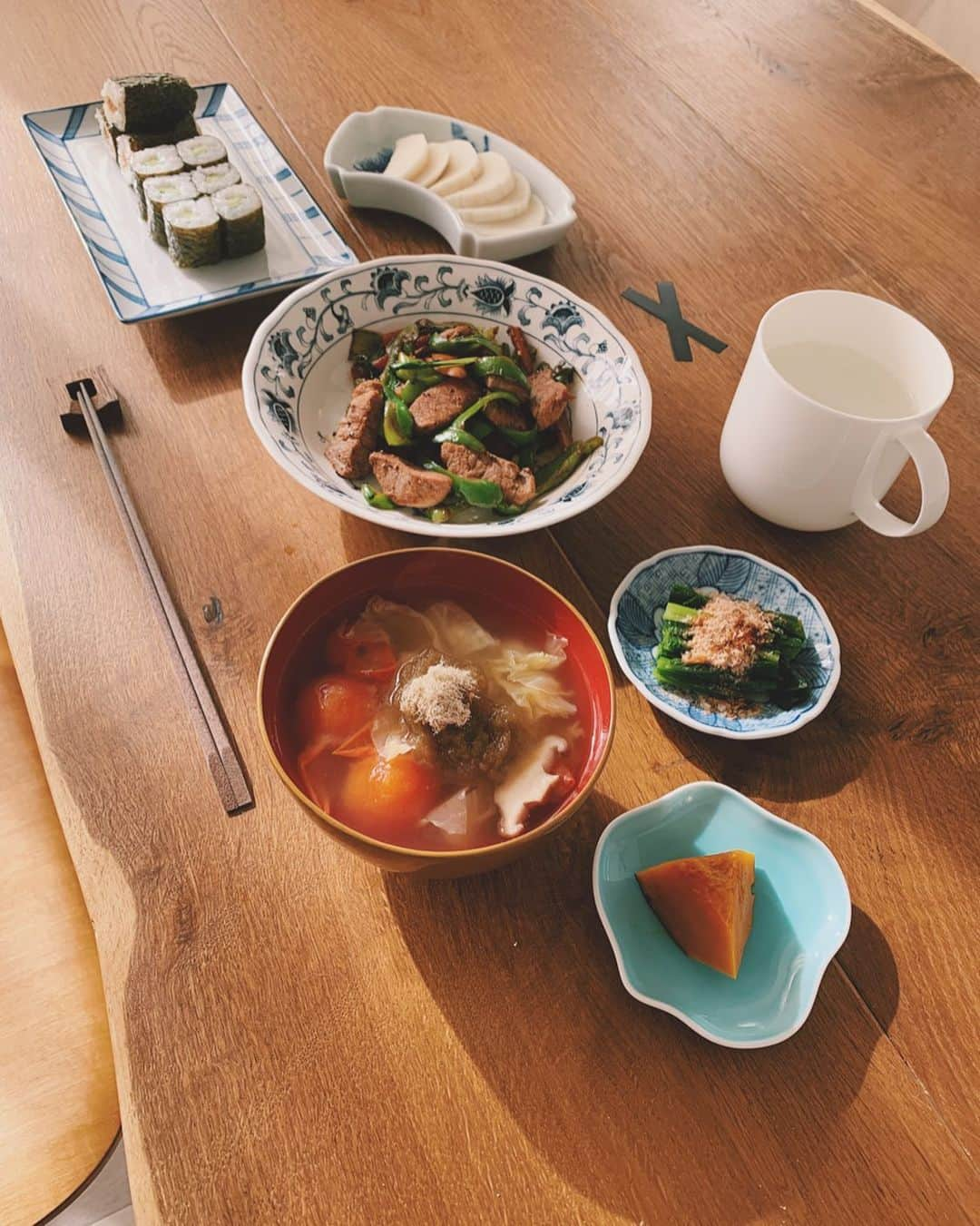 奈津美さんのインスタグラム写真 - (奈津美Instagram)「-- 🍚 -- お味噌汁にトマトすき。 -- #brunch #japanesefood #diet #花嫁チャレンジ #炭水化物も必要 🙌🏻 #プレ花嫁 #ストレスフリー」1月21日 10時33分 - natsumi_7.2.3