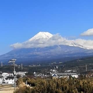 飲食店繁盛会さんのインスタグラム写真 - (飲食店繁盛会Instagram)「日向です。笠岡は福岡 今日はキレイな富士山を眺めながら静岡を通過して愛知県三河安城へ。笠岡は福岡へ！ #飲食店コンサルタント#飲食店繁盛会」1月21日 10時57分 - hanjoukai