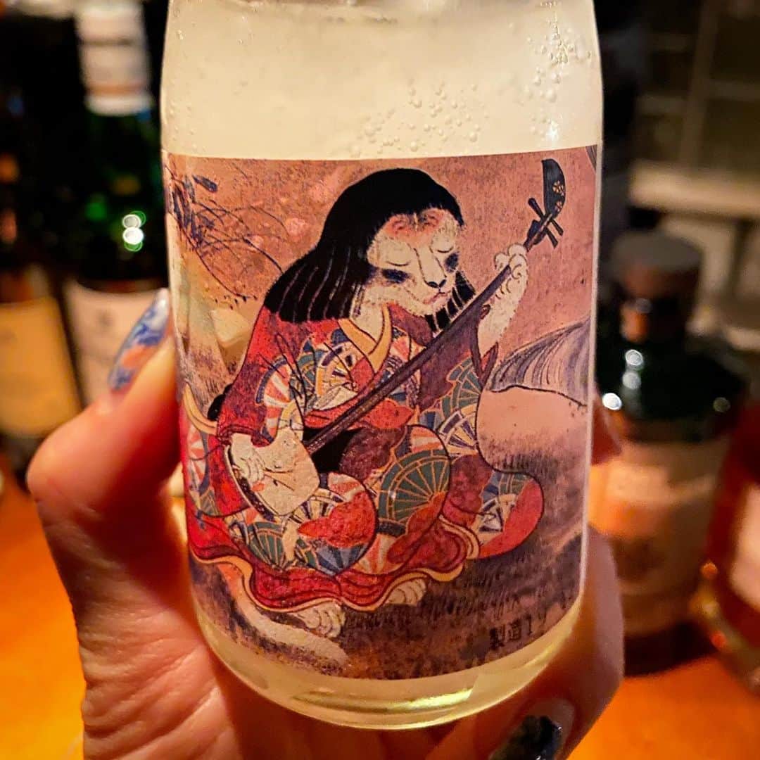 のインスタグラム：「日本酒マイブーム到来‼️ 美味しいおつまみと日本酒をチビチビ永遠やりたいんや〜えええい〜〜〜ee」
