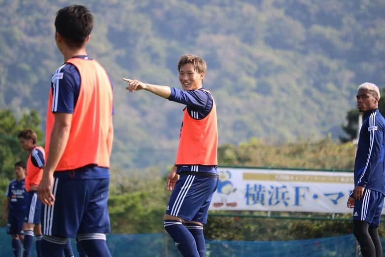 畠中槙之輔さんのインスタグラム写真 - (畠中槙之輔Instagram)「_ 1次キャンプ終了⚽️🇫🇷 #石垣島 #fmarinos #横浜fマリノス #44」1月21日 11時54分 - hatanaka_shinnosuke