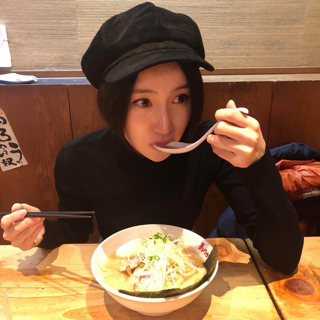 寒川綾奈さんのインスタグラム写真 - (寒川綾奈Instagram)「お昼ご飯なに食べた？  #🍚」1月21日 11時57分 - sogawaayana