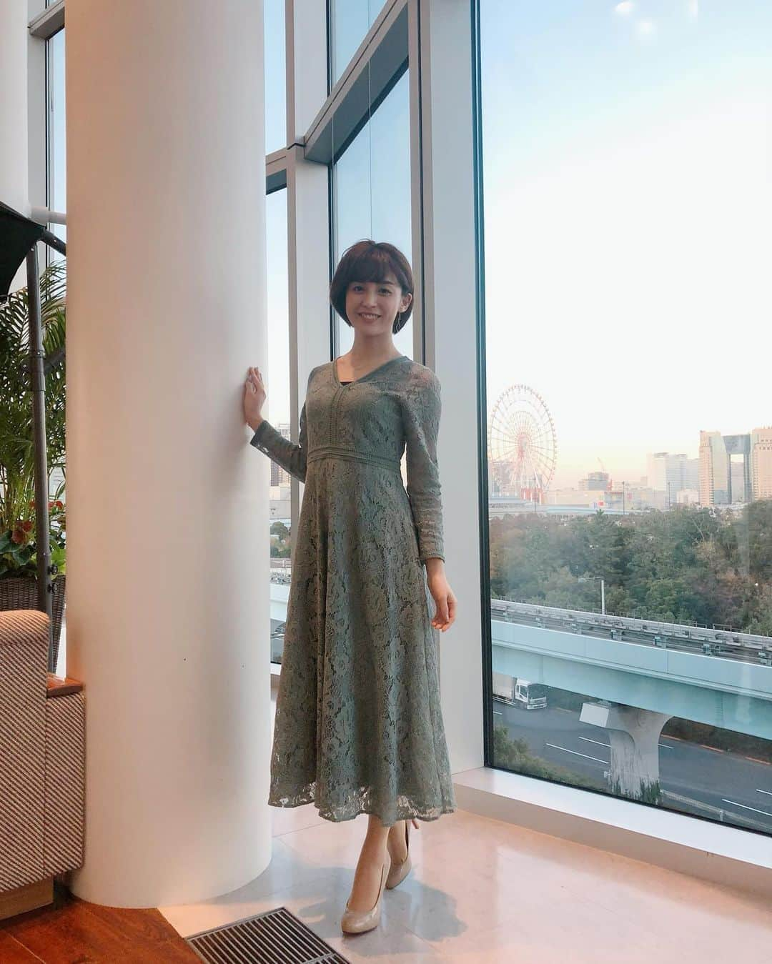 宮司愛海さんのインスタグラム写真 - (宮司愛海Instagram)「今夜8時からは#潜在能力テスト ☺︎ 今回はインテリ美女vs叩き上げチームです！ ぜひご覧ください☺︎ . ゲストの皆さま✨👇 井上裕介（NON STYLE）さん 岡田圭右（ますだおかだ）さん カミナリ のおふたり 草野満代 さん 呉城久美 さん 高橋真麻 さん 武井壮 さん 田中樹（SixTONES／ジャニーズJr.）さん 西村和彦 さん 福井セリナ さん 松本有紗 さん 眞鍋かをり さん 三浦奈保子 さん . #衣装 #ootd #アナウンサー #ピアス #潜在能力テスト #フジテレビ」1月21日 13時30分 - manami_miyaji