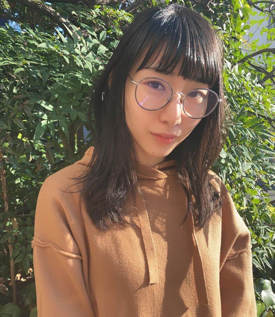 高橋有紀のインスタグラム：「あっちゃんカットしてトリートメントしました☺︎この時すっぴんだったけど、綺麗❤︎ #BiSH #ハシヤスメアツコ #lysa_yuki  #ラーレ　でスタイリングしました☺︎」