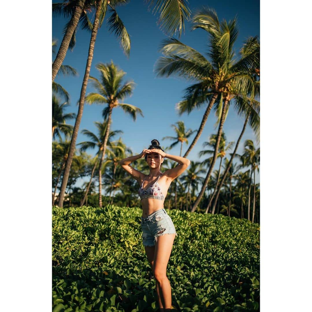 福山智可子のインスタグラム：「🌺☀️🐠🏄‍♀️🐚🐋🌴👙🍹🌊 #imisshawaii #ハワイが恋しいな」