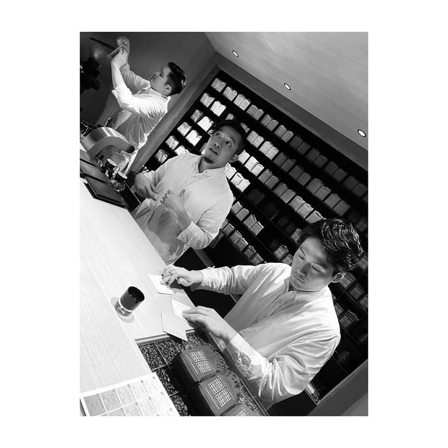 ラミン・カリムルーのグルメインスタ