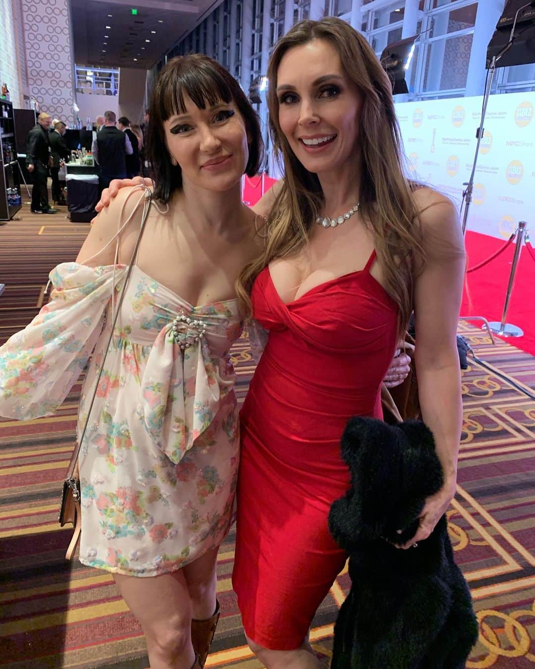 ターニャ・テイトさんのインスタグラム写真 - (ターニャ・テイトInstagram)「Another little cutie @iamhungyung 🥰 #xbiz #xbizawards」1月21日 17時28分 - tanyatate