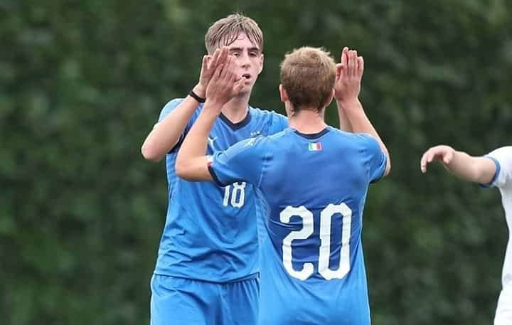 サッカーイタリア代表さんのインスタグラム写真 - (サッカーイタリア代表Instagram)「#Under16🇮🇹 L’amichevole tra gli #Azzurrini e il Qatar sarà trasmessa in diretta sul sito della FIGC . Il match si giocherà oggi alle 14.15 a Coverciano. La seconda amichevole è in programma giovedì alle ore 12 . . #VivoAzzurro」1月21日 17時28分 - azzurri