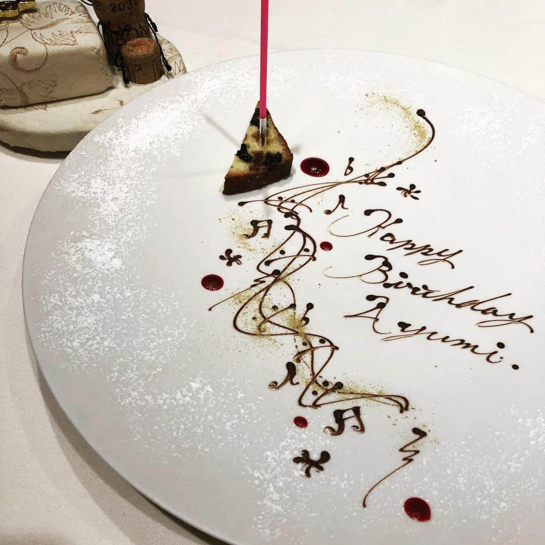 阪井あゆみのグルメインスタ