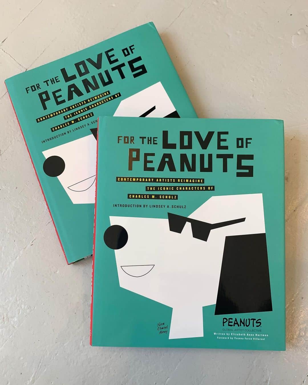 松山智一のインスタグラム：「A book release to celebrate on-going collaboration with Snoopy and the Peanuts , with 7 contemporary artists,  @ninachanel @assumevividastrofocus @friendswithyou @andresaraiva @robpruitt5000 @kennyscharf and myself. Forward by @yvonneforce from @culturecorps , thanks to the Schulz family , @snoopygrams and the team🐶  2年に及ぶスヌーピーとのコラボが作品集として刊行。7人の国際色あふれる作家が描き直した世界観、なかなか面白いです。」