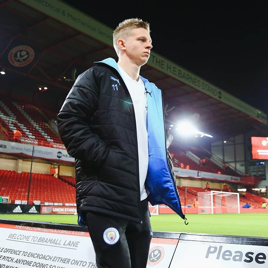 マンチェスター・シティFCさんのインスタグラム写真 - (マンチェスター・シティFCInstagram)「📍 Steel City ⚔️ ⁣ ⁣ ⁣ ⁣ ⁣ ⁣ #mancity」1月22日 3時39分 - mancity