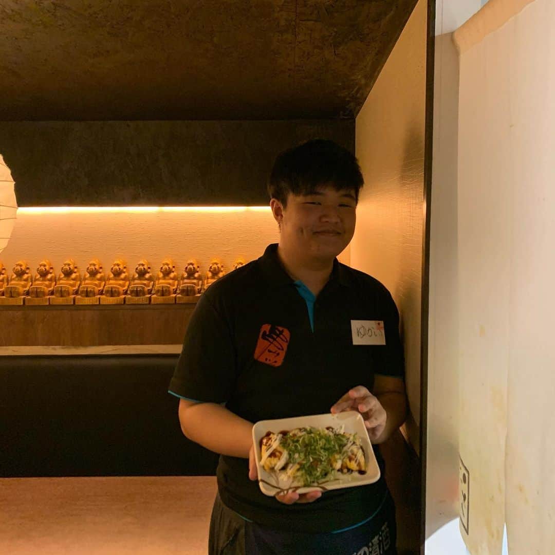 串カツ 新世界串カツいっとく【公式】さんのインスタグラム写真 - (串カツ 新世界串カツいっとく【公式】Instagram)「いっとく千日前店です！ 本日も元気に営業中😁 食べ放題もやってますよ😊  #串カツいっとく#串カツ#新世界#居酒屋#お酒#美味しい#楽しい#名物#グルメ#大阪グルメ#大阪市#大阪#osaka#関西#japan#人気#l4l#follow#delicious#photogenic」1月21日 19時32分 - ittokushinsekaikushikatsu