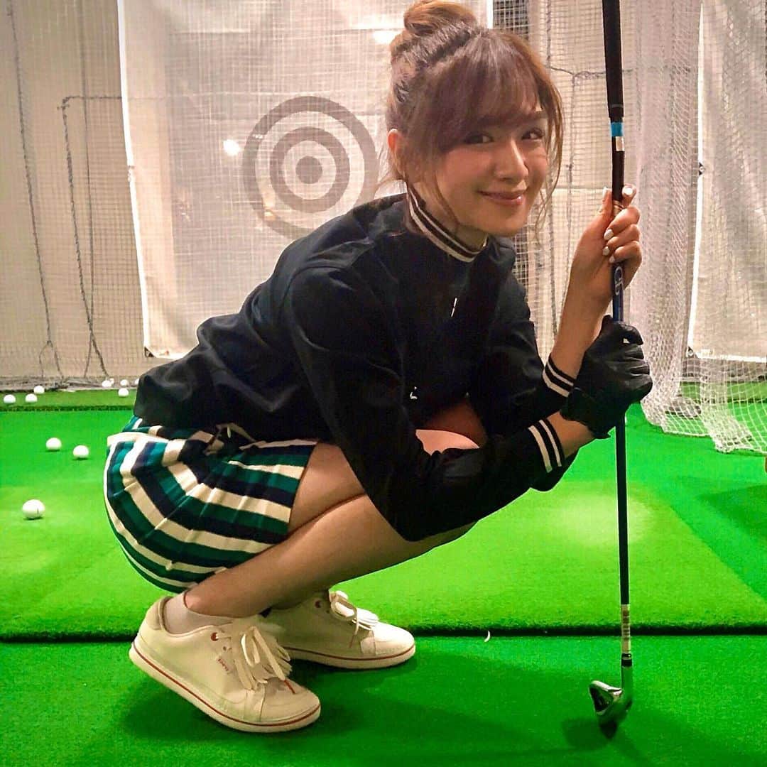 金山睦さんのインスタグラム写真 - (金山睦Instagram)「今年はゴルフ頑張ります⛳️😊 バーディーズでラウンドするようになったら、ご参加お待ちしてます✌️ #golftoday #golf #ゴルフ女子」1月21日 20時00分 - kanayama_chika