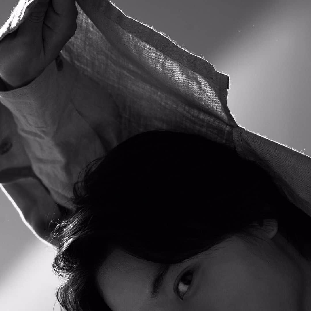 山﨑賢人さんのインスタグラム写真 - (山﨑賢人Instagram)「#ミツキとケントにインスタは難しい #ヲタクに恋は難しい」1月21日 20時30分 - kentooyamazaki