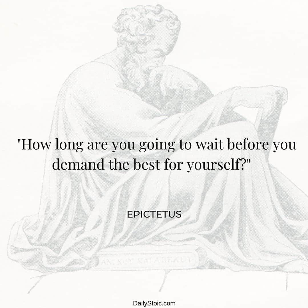 FITSPOのインスタグラム：「Stop waiting 💪🏼 [via @dailystoic]」