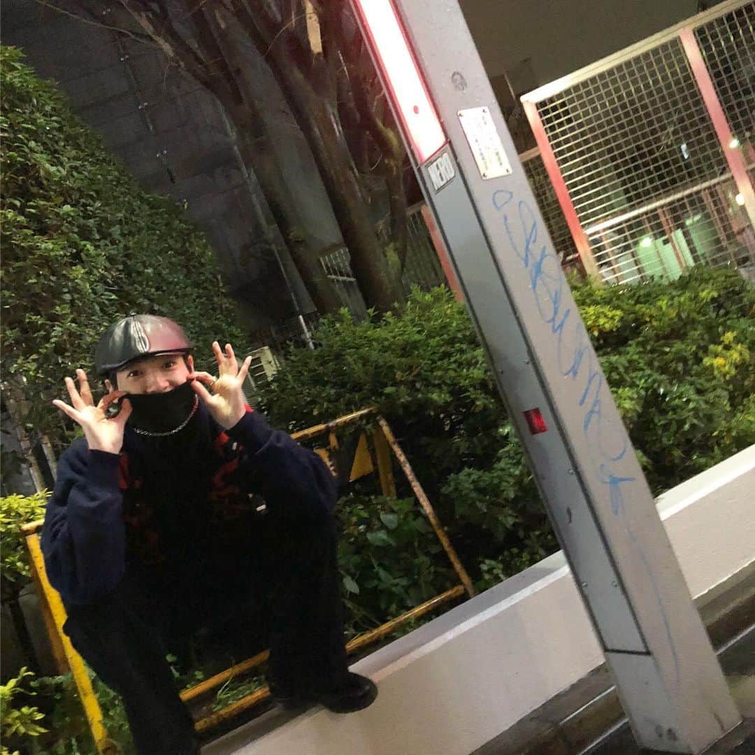高橋璃央さんのインスタグラム写真 - (高橋璃央Instagram)「レザーの帽子 #帽子 #ハンチング帽」1月21日 21時12分 - takahasi_rio