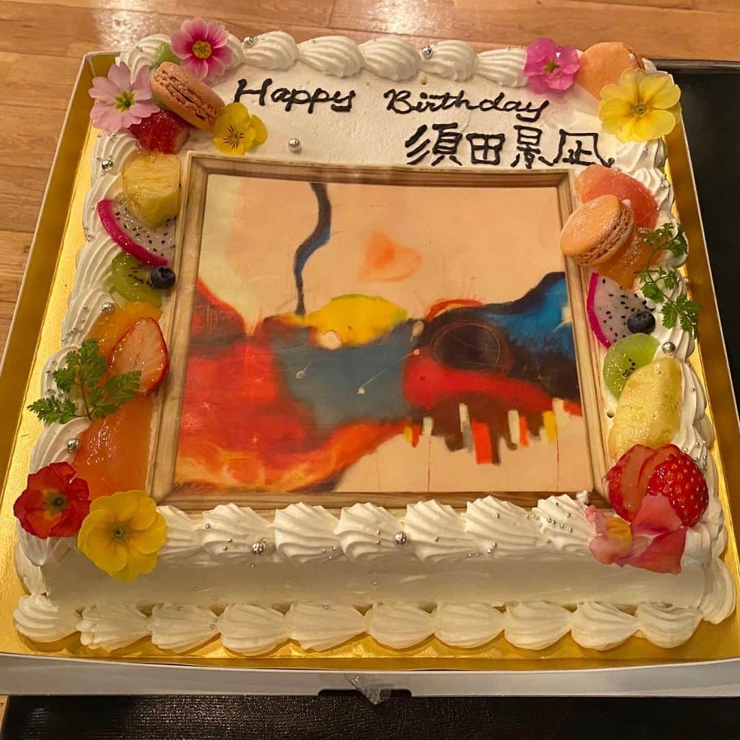 モリシーのインスタグラム：「須田ちゃん誕生日おめでとう！ 25日が楽しみだね！ #須田景凪」