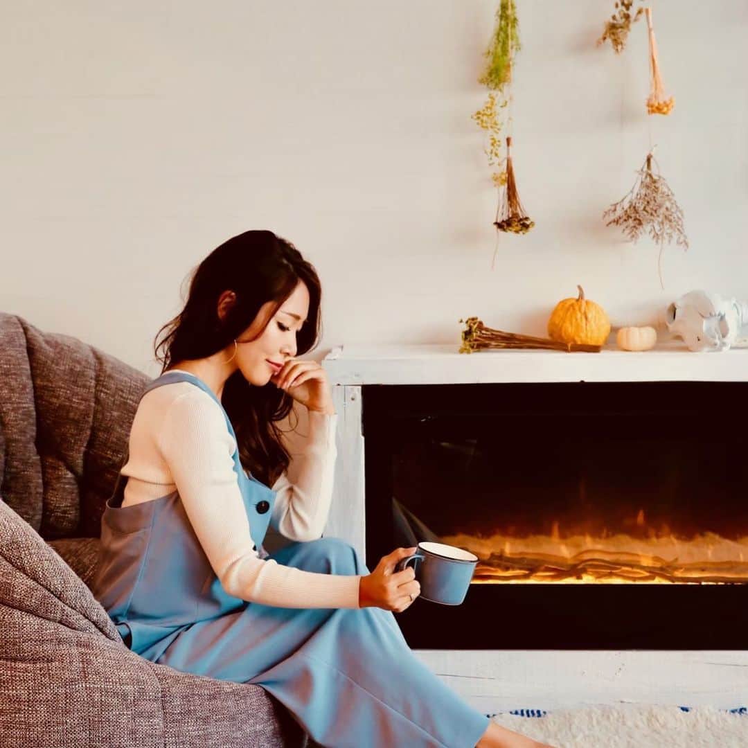 のインスタグラム：「・ 習慣をつくるには いかに楽しく、ラクにできる 仕組みを考えられるか？が大事。  また、 ちょっとでも毎日のできた!という 体験と自信を積み重ねていかないと  モチベーションに繋がらず、 結局は投げ出してしまいがち。 ・ ・ × 1時間もできてない ○ 毎日10分はできてるじゃない! ・ ・ 時に↑この思考が大切  最近#Twitter でよく呟いてるので 良かったらフォローしてください❤️ ・ ・  #習慣 #habit #セルフミーティング #セルフコーチング #自分と向き合う #selfcoaching #ビューティーライフダイアリー #セルフミーティングノート」