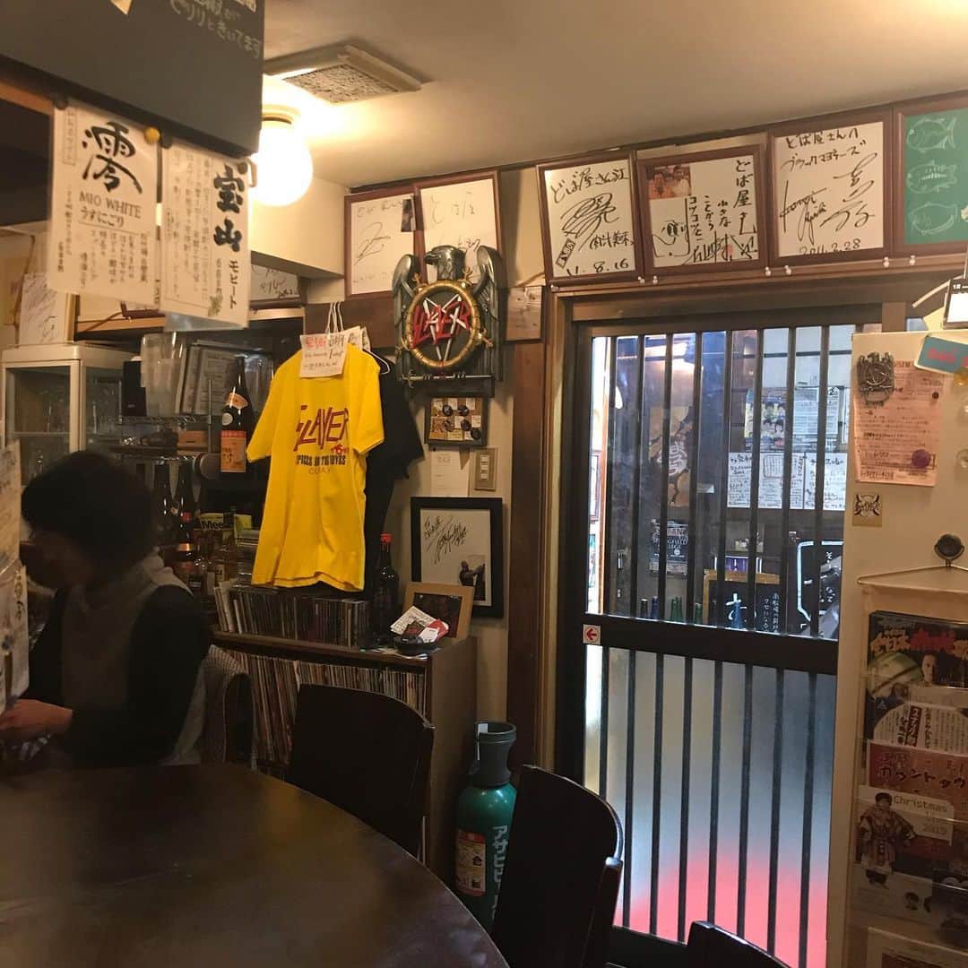 Larry のインスタグラム：「そして神戸ではなく、そしてどば屋。 #calayer  #どば屋」