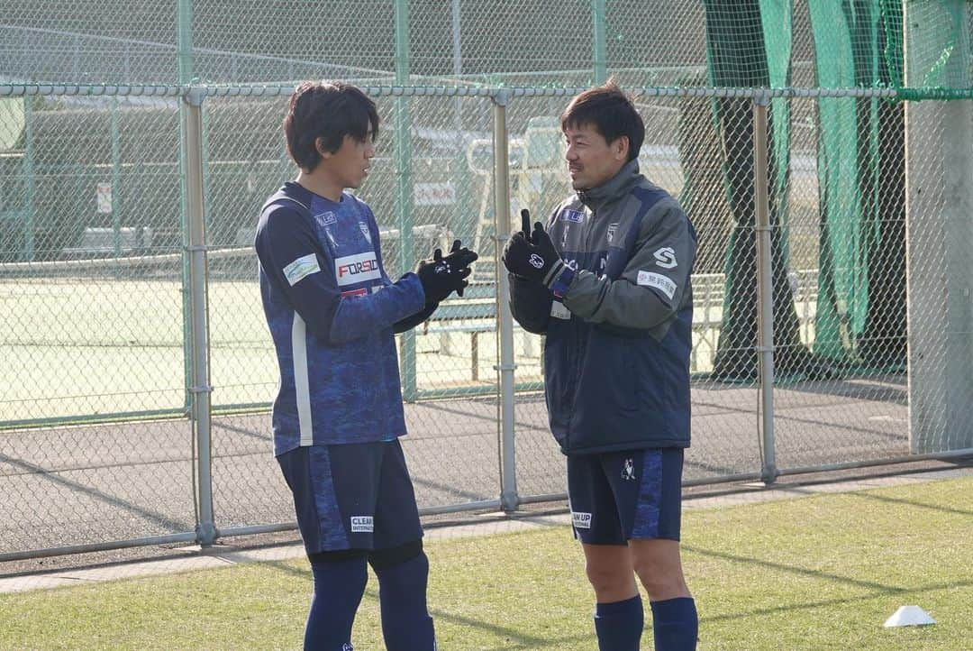 横浜FCさんのインスタグラム写真 - (横浜FCInstagram)「- 和歌山キャンプ7日目。 今日のトレーニングから、古宿理久選手が合流しました！ - #YOKOHAMAFC #横浜FC #HAMABLUE #HAMAPRIDE #jleague #上富田スポーツセンター」1月21日 22時45分 - yokohamafc_official