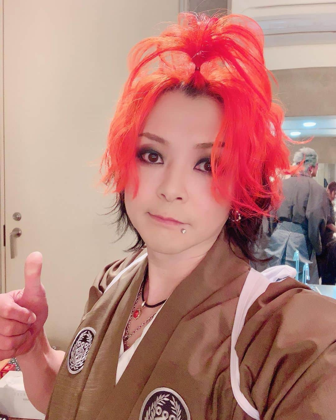 淳士さんのインスタグラム写真 - (淳士Instagram)「戦国時代 2020 戦初め🔪✨﻿ ﻿ 久々ライブで良くも悪くも暴れたわ😆🥁﻿ ﻿ 楽しかった‼️﻿ ﻿ ありがとうゲボカー諸君（とは）﻿ ﻿ 毎月あるよね( ｰ́∀ｰ̀ )﻿ ﻿ 全通とか( ｰ́∀ｰ̀ )﻿ ﻿ 狙いみ( ｰ́∀ｰ̀ )﻿ ﻿ らぶ❤️﻿ ﻿ 写真4 は「S.N.DTちゃん」👍﻿ ﻿ ﻿ #戦国時代」1月22日 0時25分 - jz0330