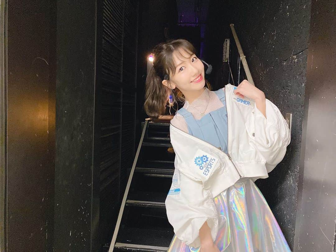 柏木由紀さんのインスタグラム写真 - (柏木由紀Instagram)「. AKB48単独コンサート！！ とーっってもたのしかったです☺️✨ この衣装は「eスポーツユニット」の衣装！ ゲーム好きのメンバーが集まったユニットで、 衣装に「ESPORTS」って書いてあったり、 「GAMER」って書いてあったり！！見えるかな？ ちなみにわたしが好きなのはスマホでやる、 地味で単純なゲームとかです。 あと音ゲー！太鼓の達人！！ どうぶつの森もマリオカートもすき🥺🎮 以上！！笑 . #esports #衣装」1月22日 0時38分 - yukikashiwagi_official