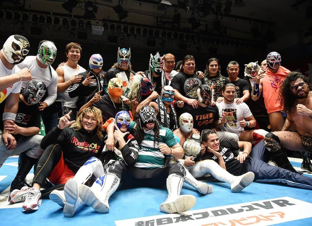 新日本プロレスさんのインスタグラム写真 - (新日本プロレスInstagram)「#MuchasGracias !! 🇲🇽 #njcmll in #KORAKUENHALL !! #FantasticaMania2020 Final  #新日本プロレス #cmll #njpw #プロレス」1月22日 0時57分 - njpw1972