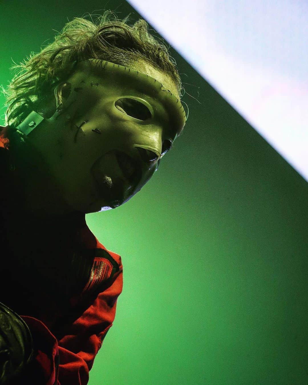 コリィ・テイラーさんのインスタグラム写真 - (コリィ・テイラーInstagram)「Nottingham - you ready? #WANYK」1月22日 0時59分 - coreytaylor